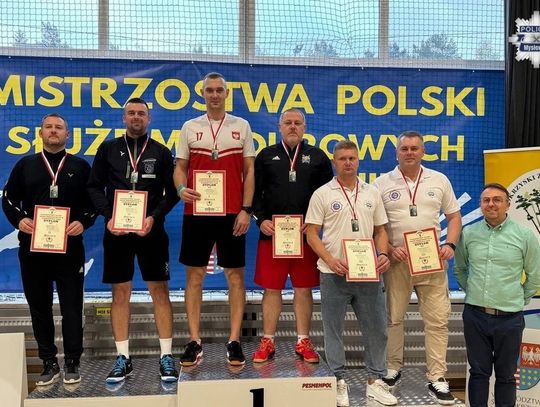 Mysłowicki policjant  z medalami w badmintonie