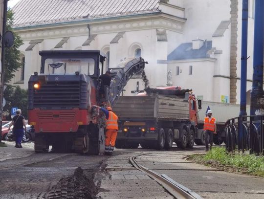 Ruszył remont torowiska!