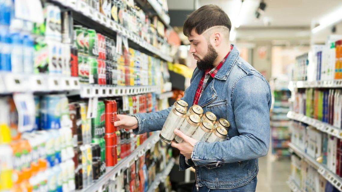 Efekt alkotubek. Koniec z promocjami na wielosztuki