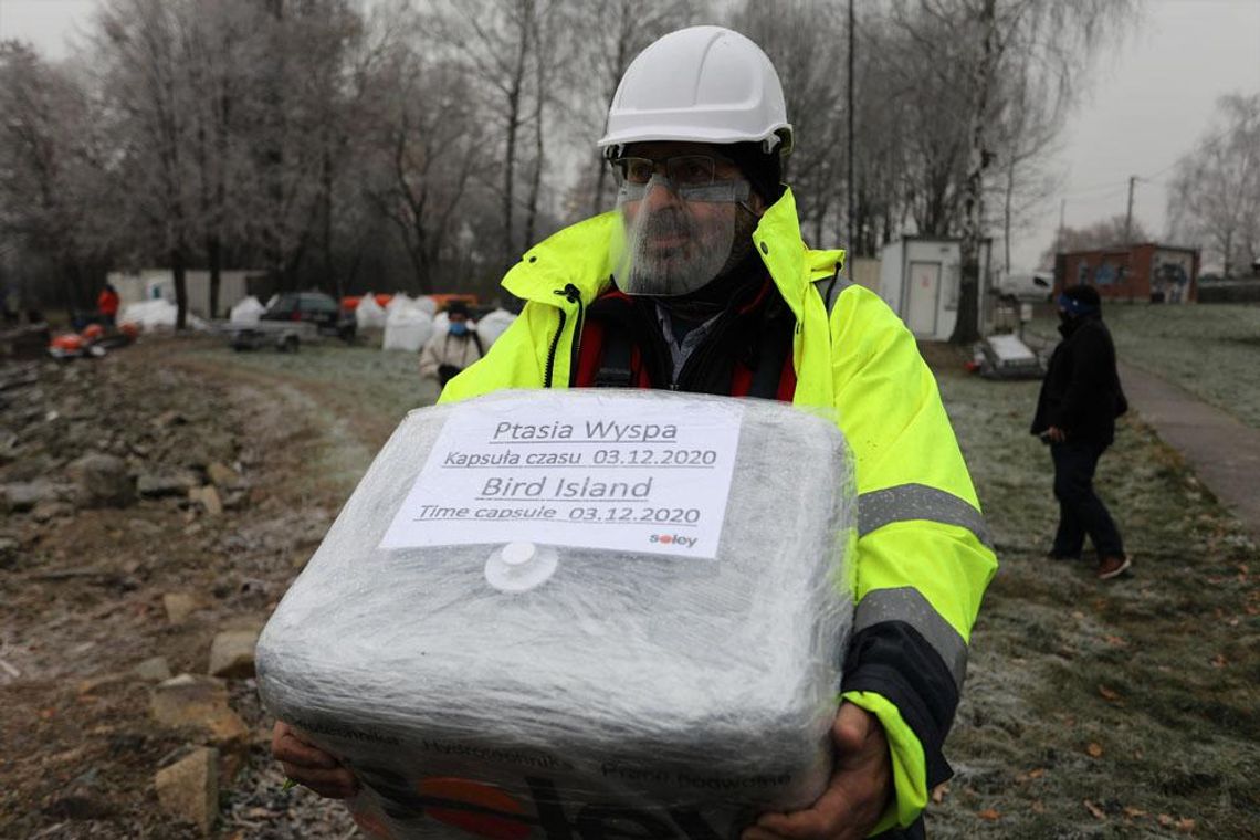 KAPSUŁA CZASU NA PTASIEJ WYSPIE