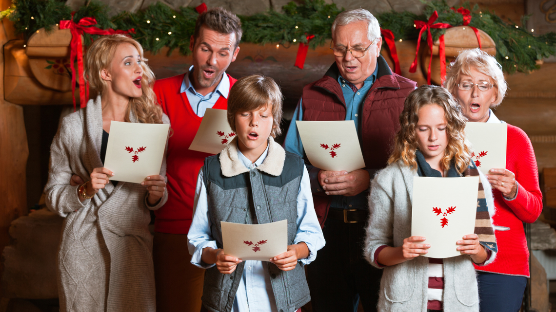 Najstarsze polskie kolędy. Jedna po polsku, druga po łacinie