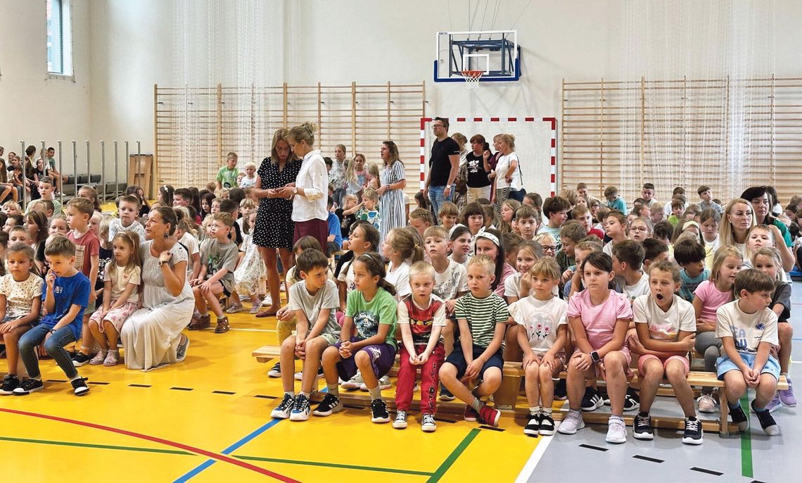 Niż demograficzny postępuje, ale likwidacja szkół nie jest rozwiązaniem