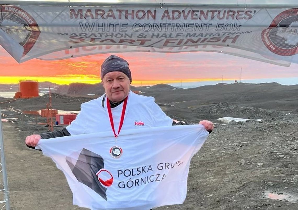 Spełniłem swoje sportowe marzenie” - pracownik kopalni Mysłowice-Wesoła przebiegł maraton na Antarktydzie